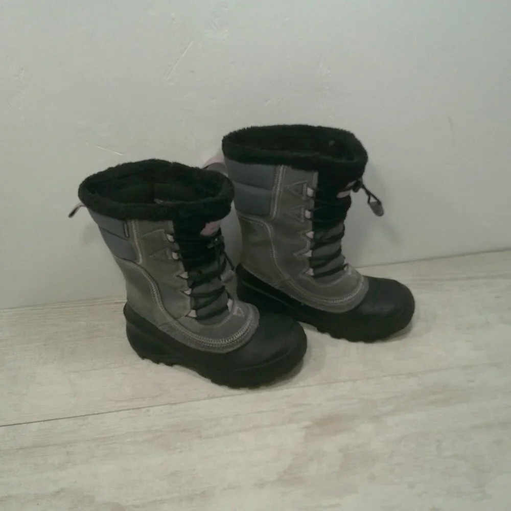 The North Face Shellista Lace up Gray Pink Waterproof Winter Snow Boot Size 3